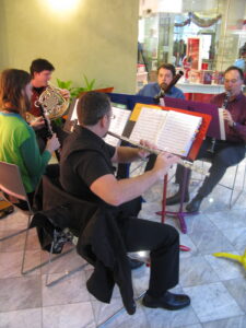 Zaptet Woodwind Quintet Plays at Stonestown Galleria in San Francisco